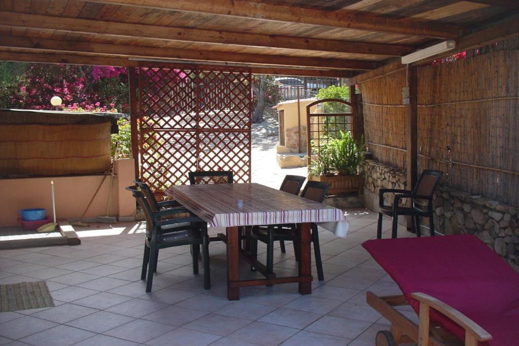 Casa a 300mt.dal mare CalaSinzias, 6 letti, AC, Pets welcome, Wi-Fi free Cala Sinzias Esterno foto